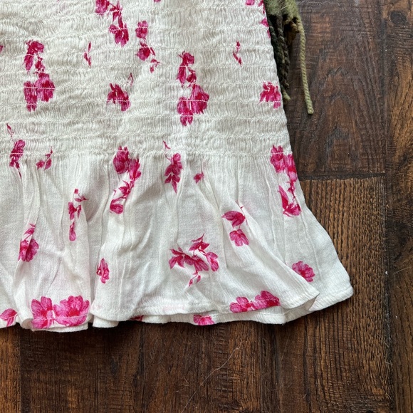 Rouched Mini Skirt - Picture 3 of 4